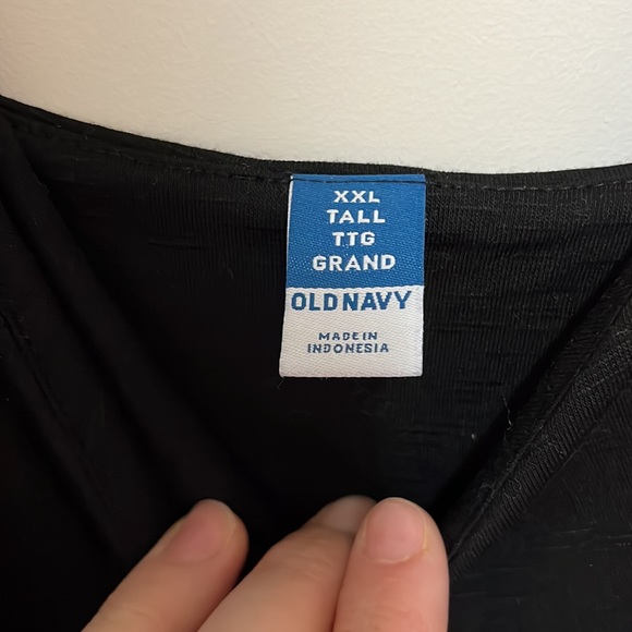 Old Navy LBD with pockets - Picture 4 of 7